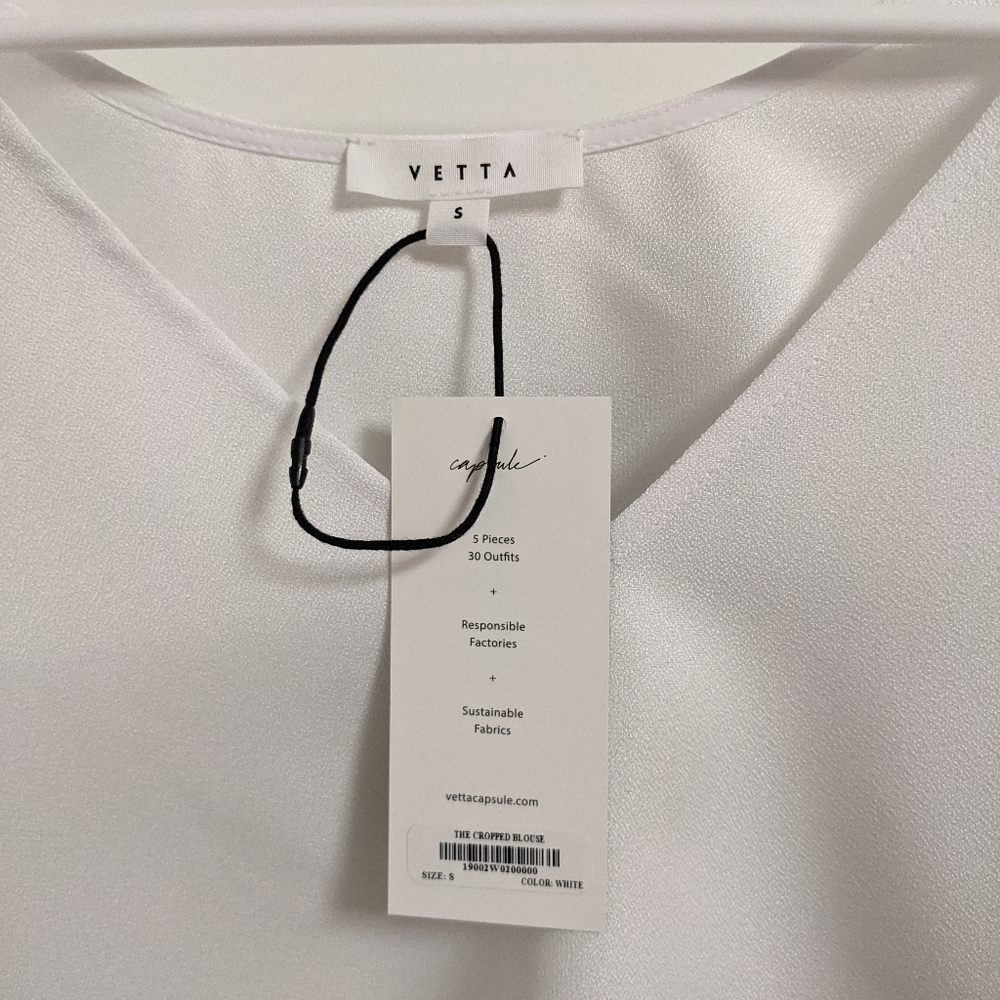 New with tags VETTA White Blouse - Picture 7 of 8